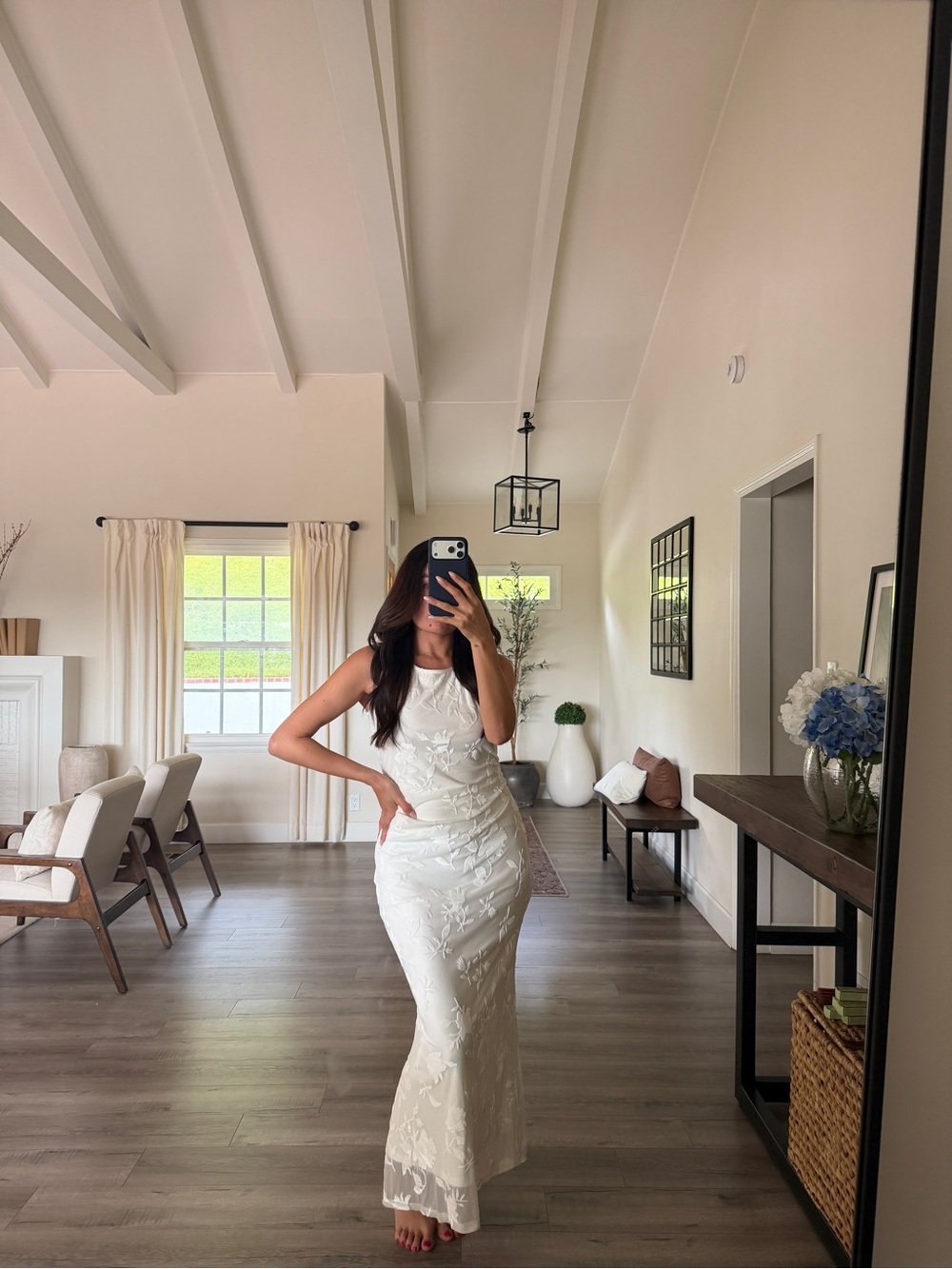 Amazon White Floral Embroidered Sleeveless Wedding Dress